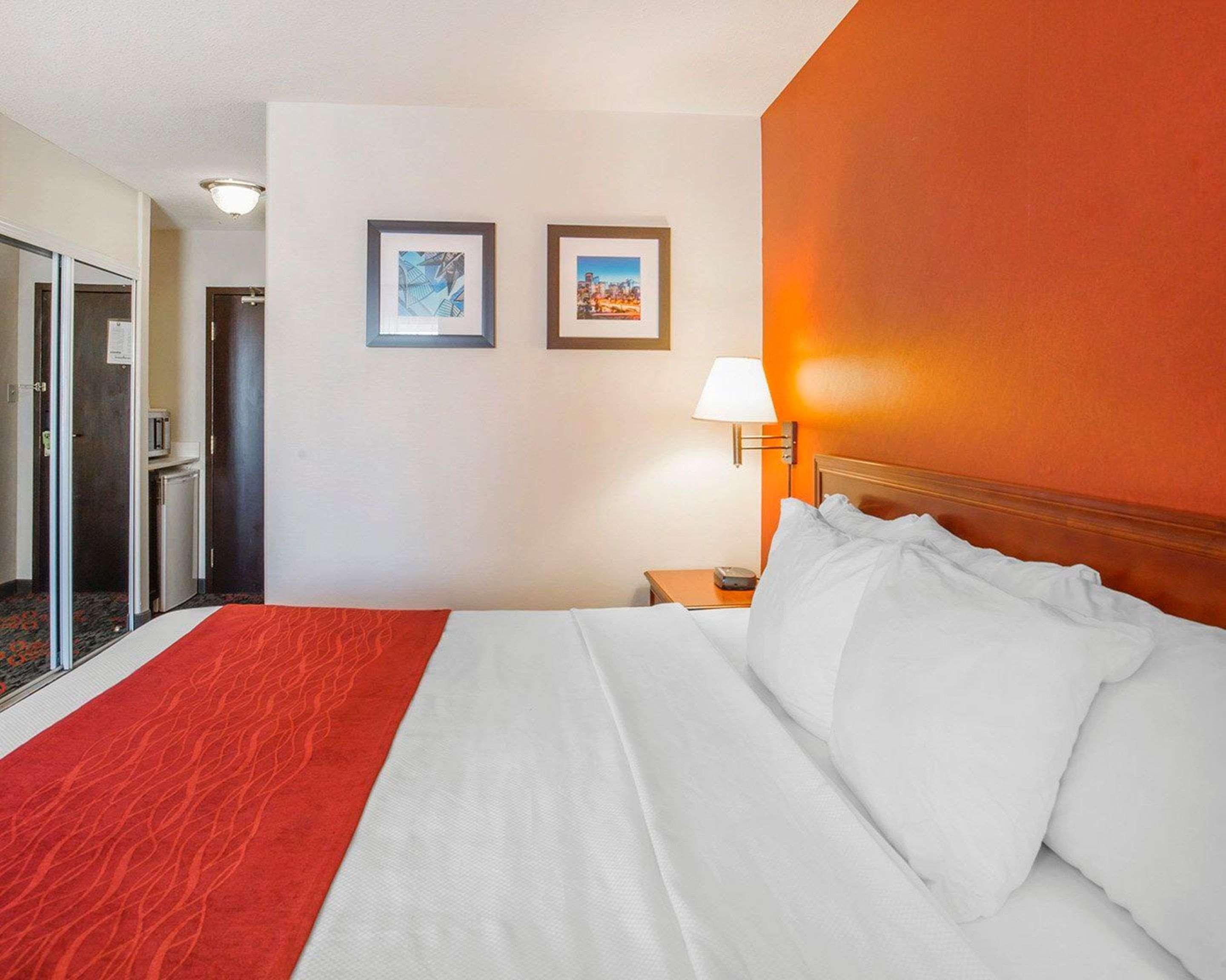 Comfort Inn & Suites University Κάλγκαρι Εξωτερικό φωτογραφία