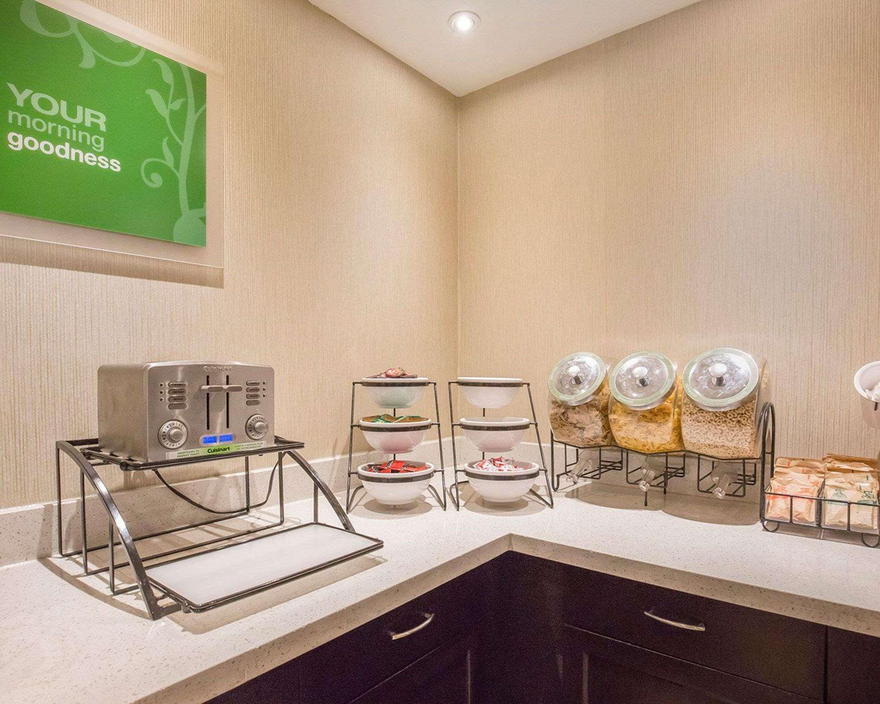 Comfort Inn & Suites University Κάλγκαρι Εξωτερικό φωτογραφία
