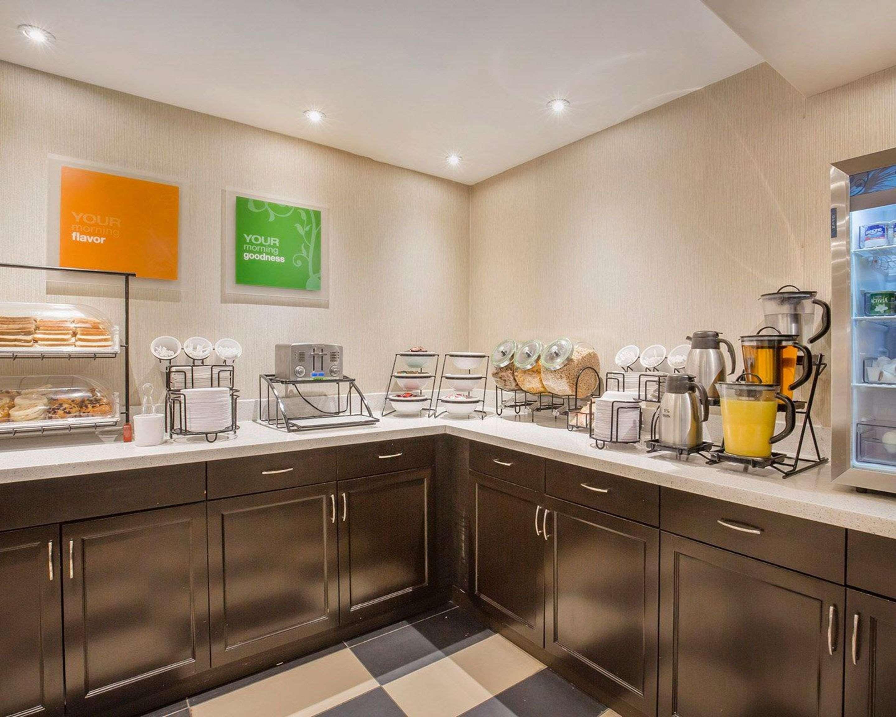 Comfort Inn & Suites University Κάλγκαρι Εξωτερικό φωτογραφία