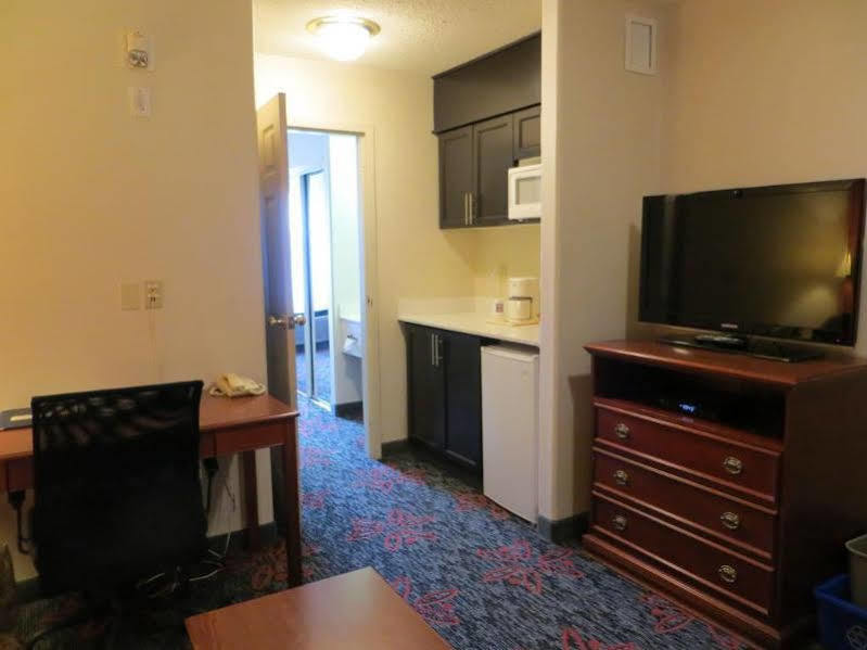 Comfort Inn & Suites University Κάλγκαρι Εξωτερικό φωτογραφία